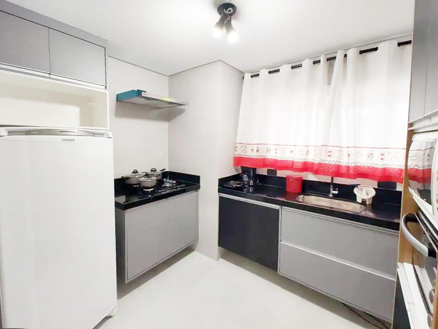 Apto Com Lazer Completo, Piscina, Ar, Mercadinho E Pet Friendly A 1 Min Da Praia Praia Grande (Santos) Exteriör bild